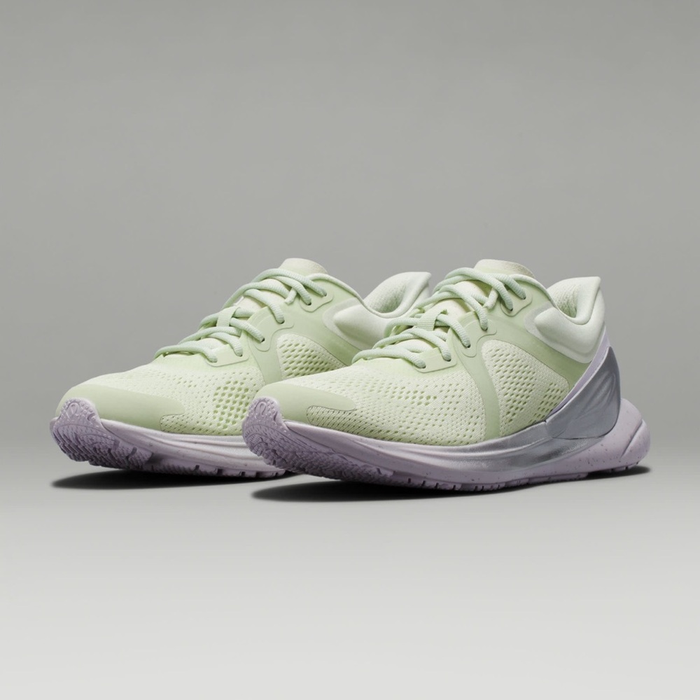Lululemon Blissfeel Womens Running Shoe